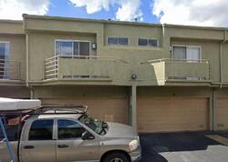 Pre-foreclosure in  HUNSAKER AVE UNIT E Paramount, CA 90723
