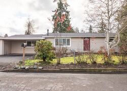 Pre-foreclosure in  GEER AVE Cottage Grove, OR 97424