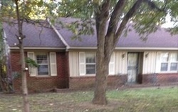 Pre-foreclosure in  N WHITE STATION RD Memphis, TN 38117