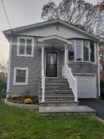 Pre-foreclosure in  DORCHESTER RD Ronkonkoma, NY 11779