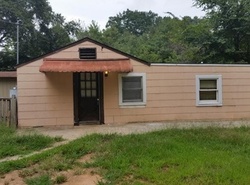 Pre-foreclosure in  GREGORY RD Decatur, GA 30035
