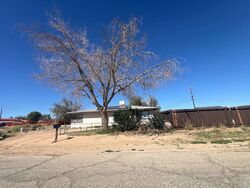 Pre-foreclosure in  Hemlock Ave California City, CA 93505