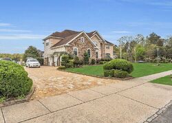 Pre-foreclosure in  Jumping Brook Dr Toms River, NJ 08755