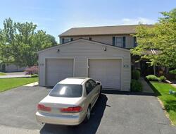 Pre-foreclosure in  Oak Xing Dallastown, PA 17313