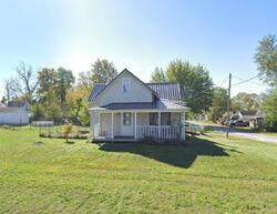 Pre-foreclosure in  W Davis St Eaton, IN 47338