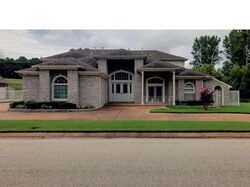 Pre-foreclosure in  Nicolet Dr Memphis, TN 38109