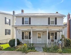  N Main St, Toms Brook VA