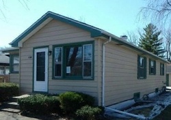 Pre-foreclosure in  LE CLAIRE AVE Oak Forest, IL 60452