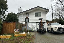 Pre-foreclosure in  S 129th St Seattle, WA 98178