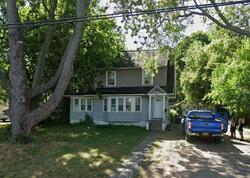 Pre-foreclosure in  Dearcop Dr Rochester, NY 14624