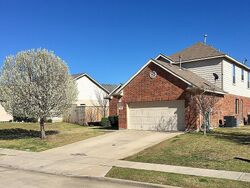 Pre-foreclosure in  Heron Dr Sanger, TX 76266
