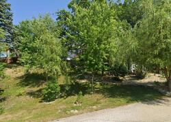 Pre-foreclosure in  Summit Pl Burlington, WI 53105