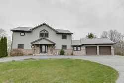 Pre-foreclosure in  Pebblebeach Dr Wisconsin Dells, WI 53965