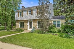 Pre-foreclosure in  S Jackson St Elkhorn, WI 53121