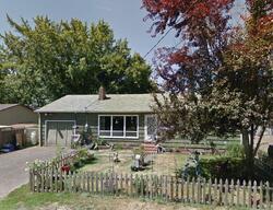 Pre-foreclosure in  S 50th Pl Springfield, OR 97478