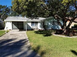 Pre-foreclosure in  TELOGIA CT Holiday, FL 34690