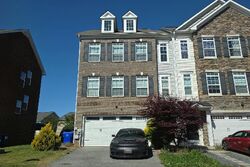 Pre-foreclosure in  Flagstone St Waldorf, MD 20601