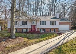 Pre-foreclosure in  Larchwood Cir Nw Canton, OH 44718