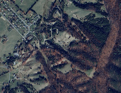 Pre-foreclosure in  Dovetail Ln Petersburg, WV 26847