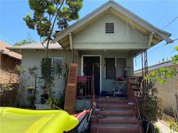 Pre-foreclosure in  S Gless St Los Angeles, CA 90033