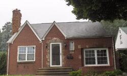 Pre-foreclosure in  GIBBS AVE NE Canton, OH 44714