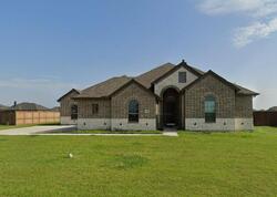 Pre-foreclosure in  Creekview Ln Nevada, TX 75173