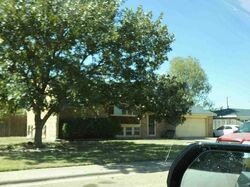 Pre-foreclosure in  Fir St Hereford, TX 79045