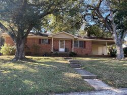 Pre-foreclosure in  BRADY AVE Port Gibson, MS 39150