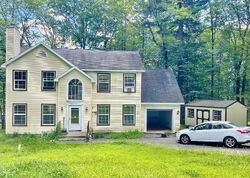  White Oak Dr, East Stroudsburg PA