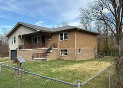 Pre-foreclosure in  N 5th St Williamsburg, KY 40769