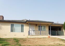  Fairfax Rd, Bakersfield CA