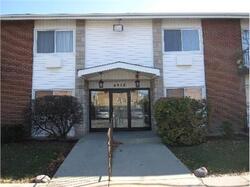 Pre-foreclosure in  STEVEN DR B Des Plaines, IL 60016