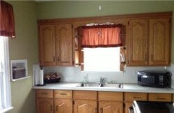  E Lawn Rd, Nazareth PA