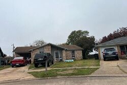 Pre-foreclosure in  ORCHID CIR Bossier City, LA 71111