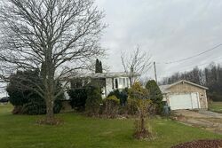 Pre-foreclosure in  Hunter School Rd Somerset, PA 15501