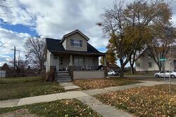 Pre-foreclosure in  Maple St Dearborn, MI 48126