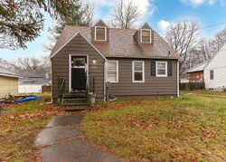  W Clinton St, Hastings MI