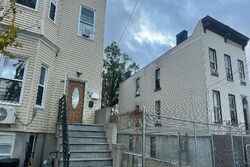 Pre-foreclosure Listing in E 165th St BRONX, NY 10459