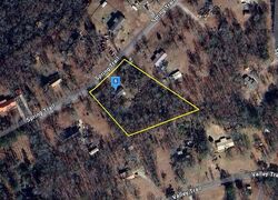 Pre-foreclosure in  Spring Trl Warrior, AL 35180