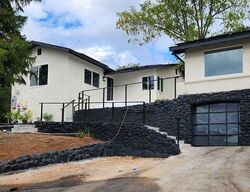 Pre-foreclosure in  La Canada Pl Sunland, CA 91040