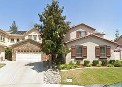 Pre-foreclosure in  TARES CIR Elk Grove, CA 95757
