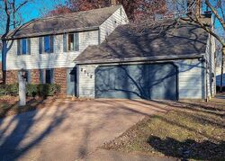 Pre-foreclosure in  Rolling Meadows Ln New Haven, IN 46774