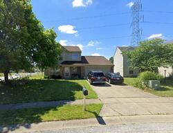 Pre-foreclosure in  Oakdale Ln Indianapolis, IN 46214