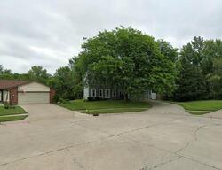 Pre-foreclosure in  Windsor Woods Blvd S Fort Wayne, IN 46845