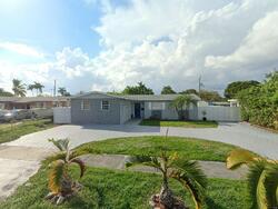 Pre-foreclosure in  Sw 97th Pl Miami, FL 33157