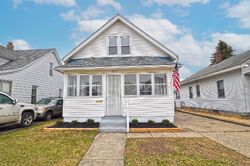 Pre-foreclosure in  W Calvert St South Bend, IN 46613