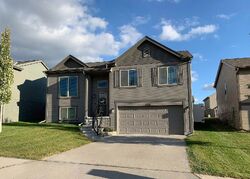 Pre-foreclosure in  Hanover St Omaha, NE 68122