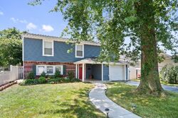 Pre-foreclosure in  MITCHELL CT Hempstead, NY 11550