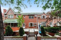 Pre-foreclosure Listing in 64th St WOODSIDE, NY 11377