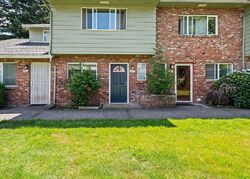 Pre-foreclosure in  Ne Hogan Dr Gresham, OR 97030